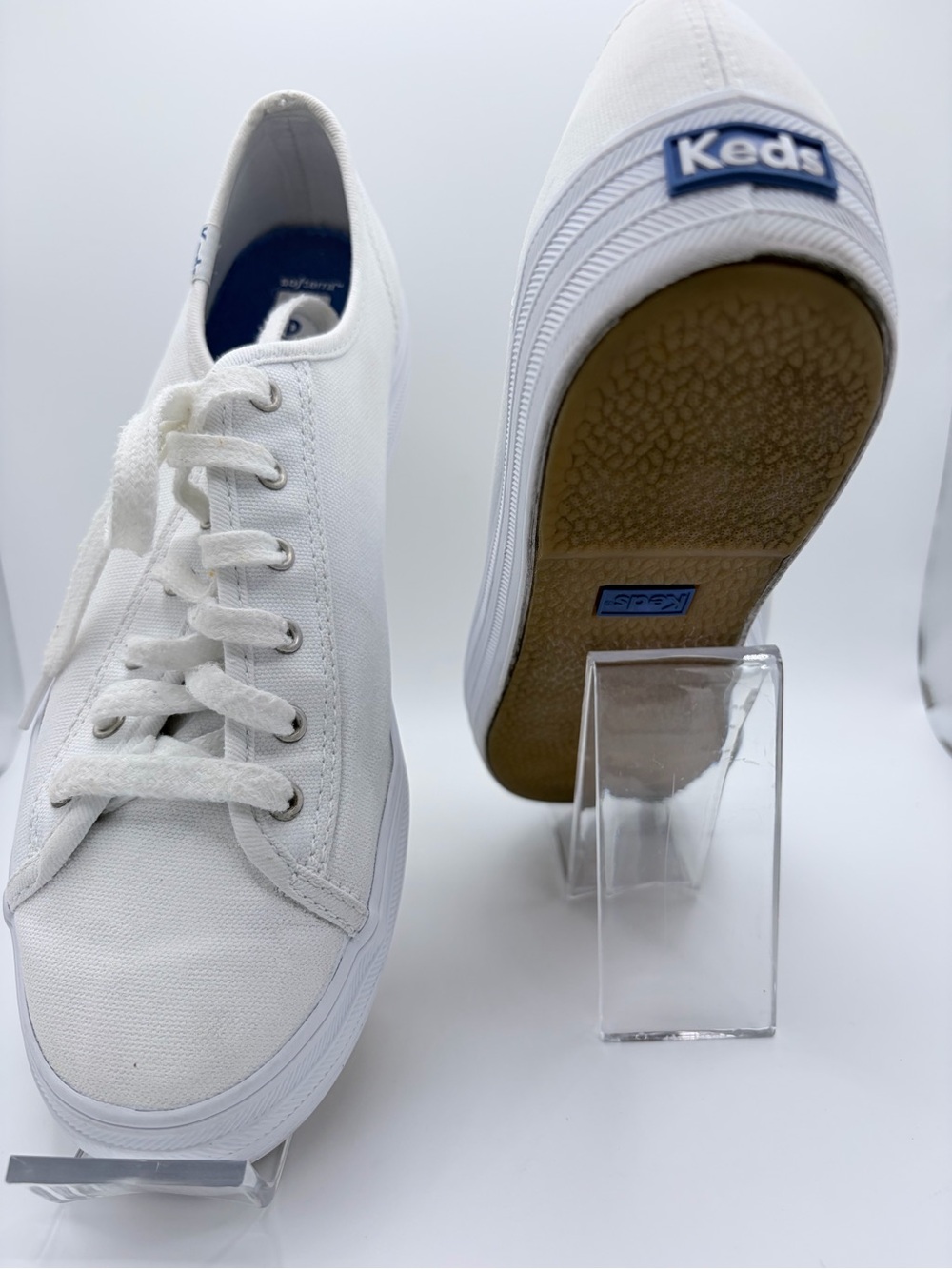 Keds Women's White Sneakers - Size 8 - Excellent Condition + FREE Bonus! - Picture 3 of 7